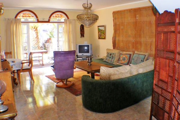Living room with exit to the terrace