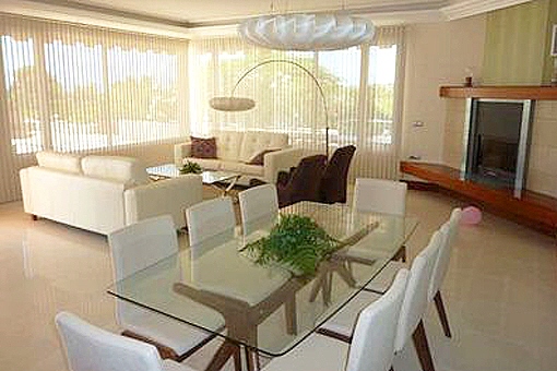 wohnzimmer modern in minimalistischer stilrichtung und modernes ... - Moderne Eingerichtete Wohnzimmer wohnzimmer modern in minimalistischer stilrichtung und modernes ... - Moderne Eingerichtete Wohnzimmer
