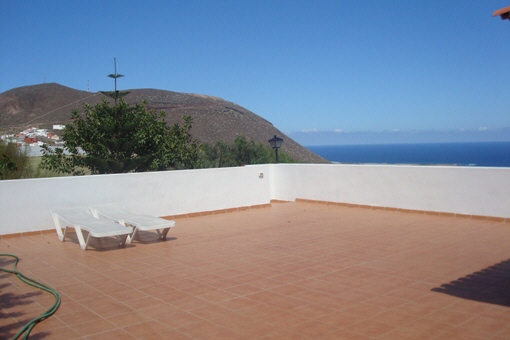 Large terrace with panoramic views of mountains and sea
