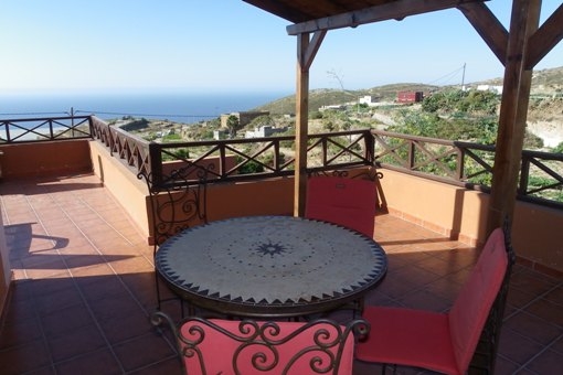 Covered terrace with wide views