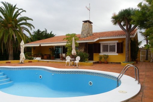 villa in Tacoronte