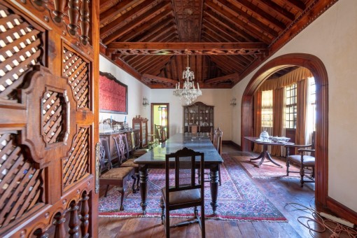 Separate dining area