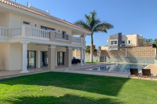 Luxury villa in Costa Adeje golf with beautiful views