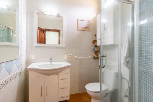 One of 3 bathrooms