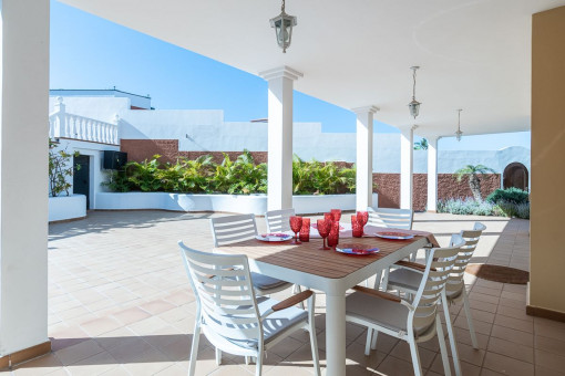 Covered dining area