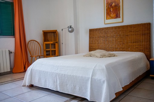 One of 5 bedrooms