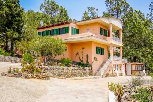 Beautiful house in a quiet location with astronomical observatory in Vilaflor