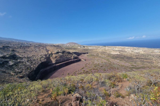 plot in Los Cristianos