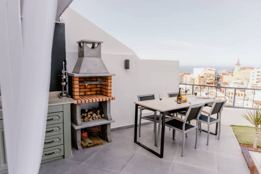 Terrace with BBQ area