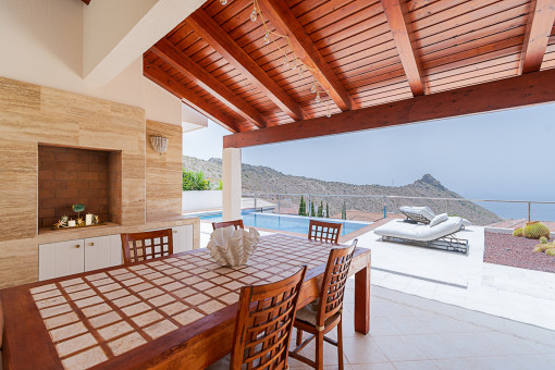 Outdoor dining area