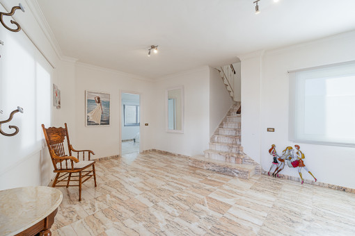 Entrance from the townhouse