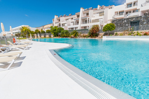 Pool area