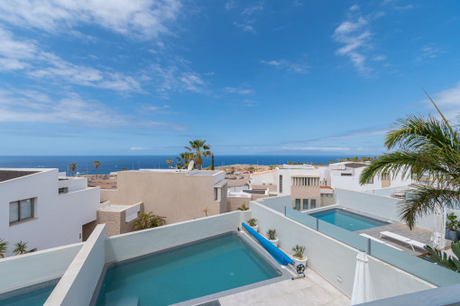 house in La Caleta