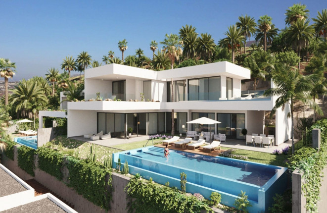 Magnificent 3-bedroom luxury-villa in Costa Adeje