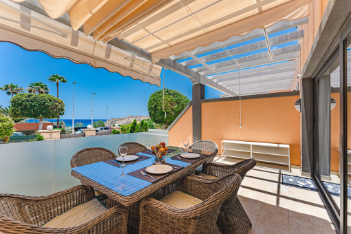 house in La Caleta
