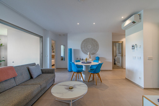 Living and dining area