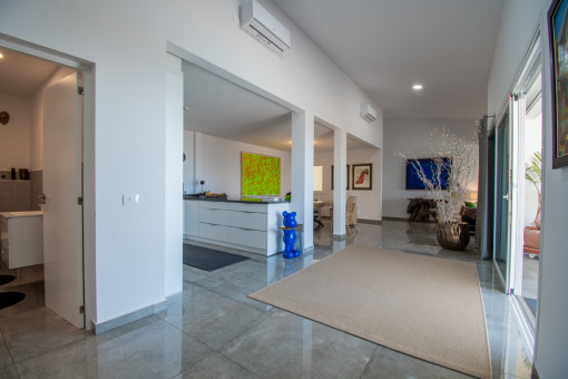 Living area and dining area