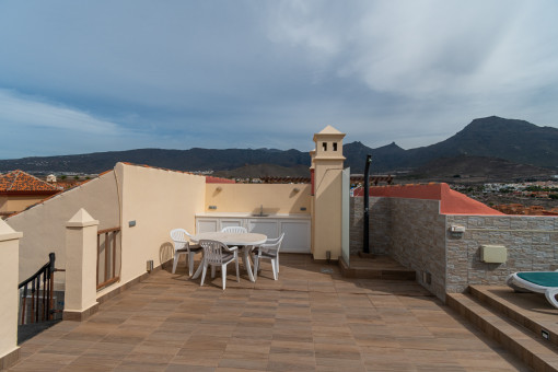 Roof terrace