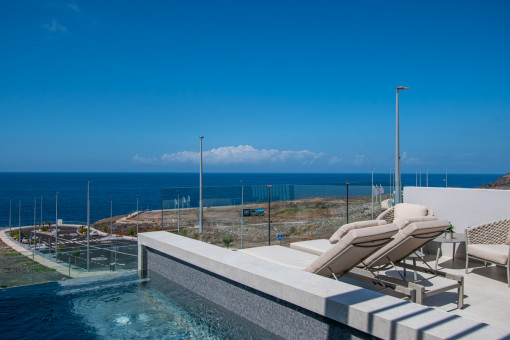 Luxury apartment with private pool and sea views at Iconic, Rokabella
