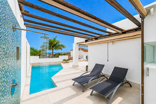 Terrace with pool