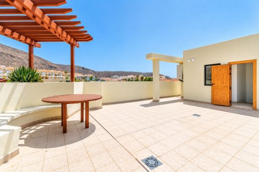 Roof terrace