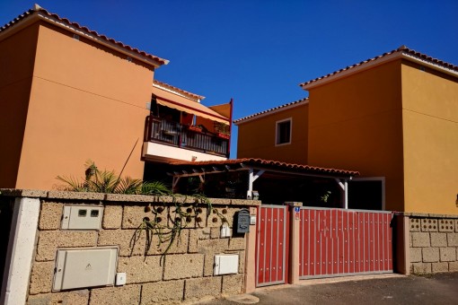 villa in Arona Este