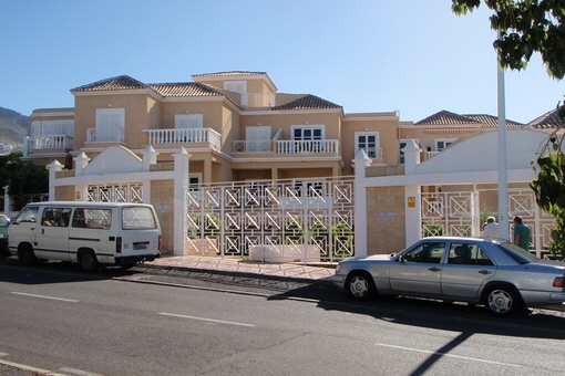Exterior of the complex